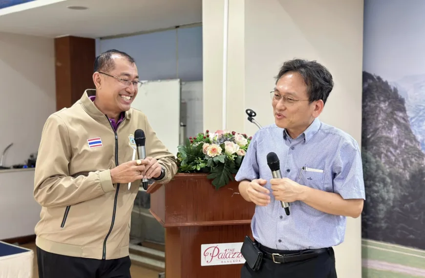 หลักสูตรเทคนิคการใช้ปัญญาประดิษฐ์เพื่อการจัดทำผลงานวิชาการ